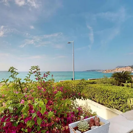 2vs - 2p Face Avec Terrasse Menton